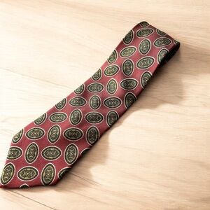 Fendi Men’s Pure Silk Necktie Maroon With Gold Medallion Print